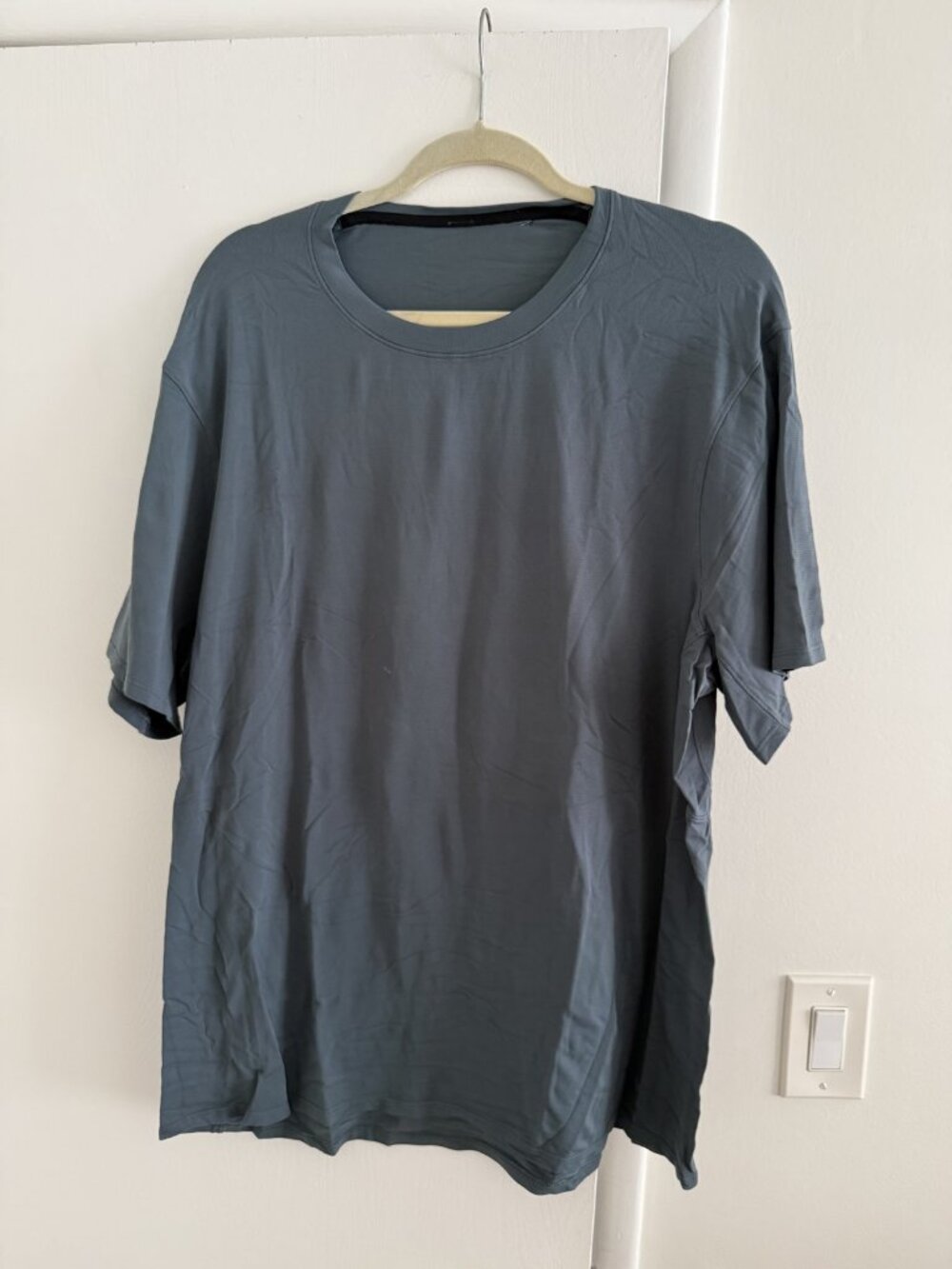 Lululemon Men's Short Sleeve Tee Slate Blue XL